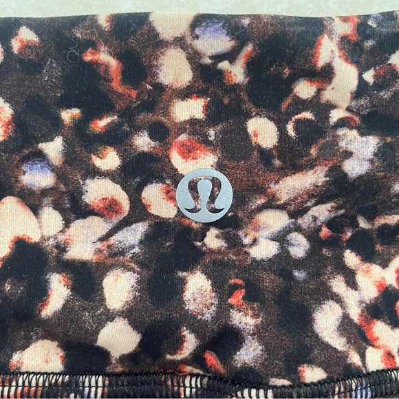 Lululemon Motion Flux Multi Invigorate High-Rise Crop Leggings - 37571 - Picture 8 of 14